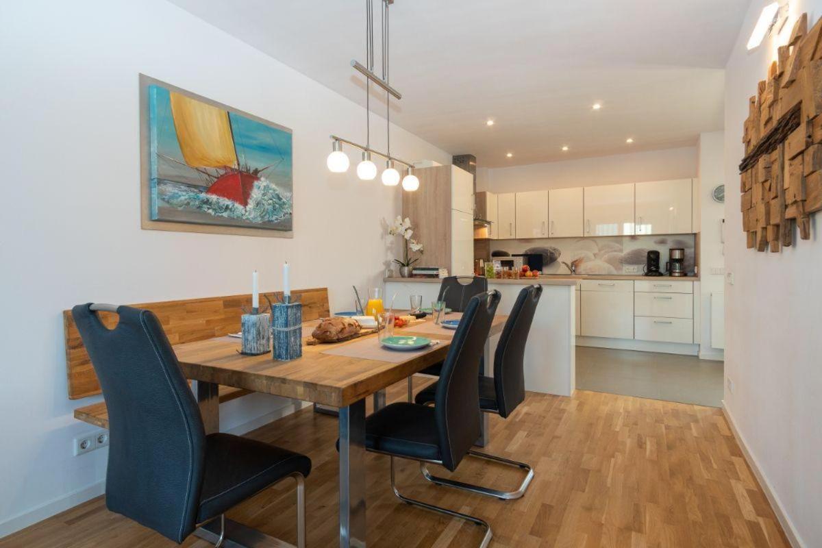 Haus Wilhelmsplatz, Wohnung Heimathafen Heiligenhafen Exterior foto